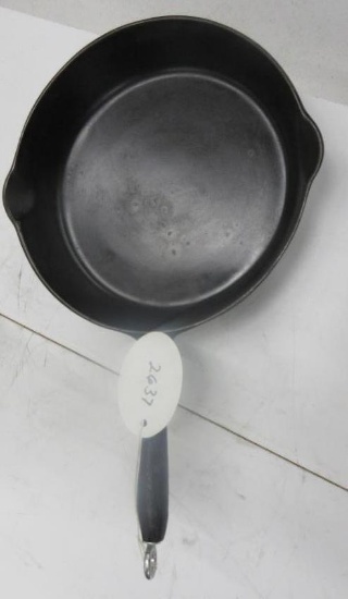 Wapak #8 Skillet Wooden Handle