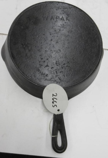 Wapak #8 Cast Iron Skillet