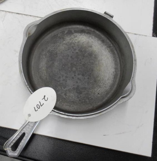 Griswold #8-2040 Hammered Skillet