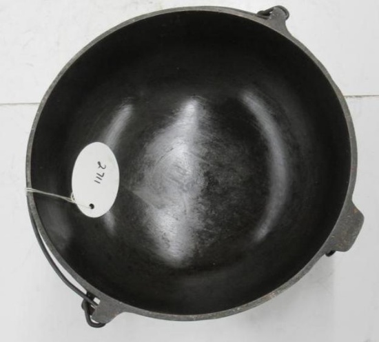 Griswold #4-782 Cast Iron Scotch Bowl