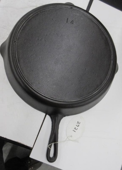 Lodge 3 notch #14 Cast Iron Skillet