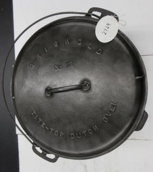 Extremely Rare #13 -2635 Griswold Dutch Oven with lid, slant logo