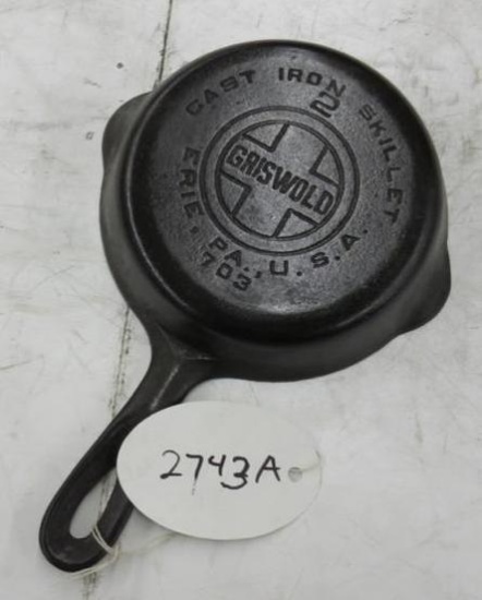 Griswold #2-703 Large Logo very Rare
