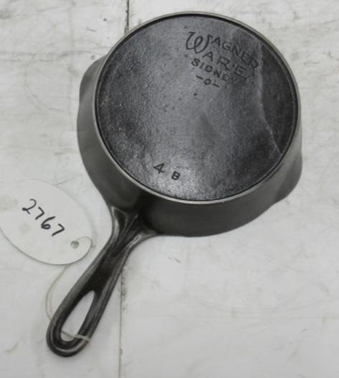 Wagner #4B Cast Iron Skillet