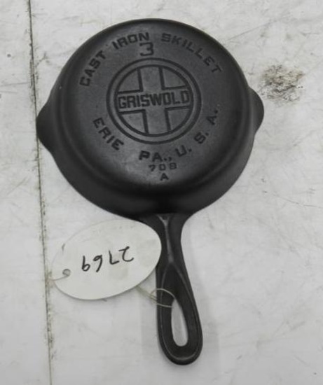 Griswold #3 Large Block Cast Iron Skillet