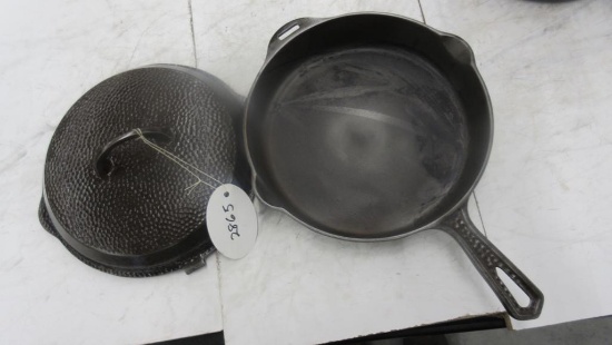 Griswold #8-2008 Hammered Skillet with lid
