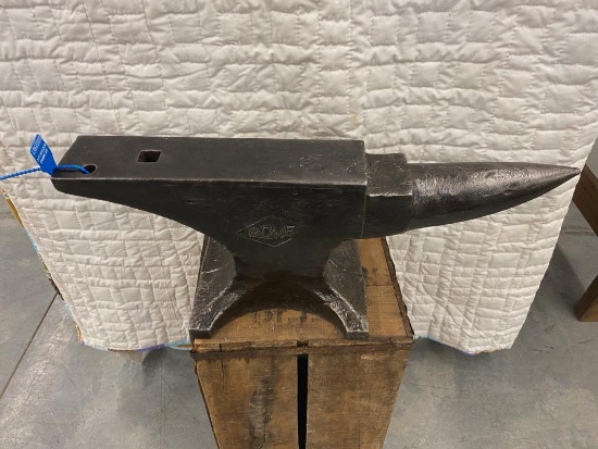 83 lb Acme Anvil Nice Clean Piece Sharp Edges
