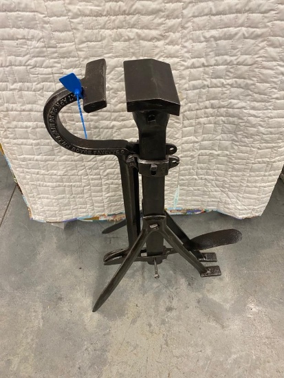 J. Boyce Caulking Vise