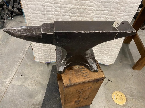 128lb Franfort Anvil Good User Anvil