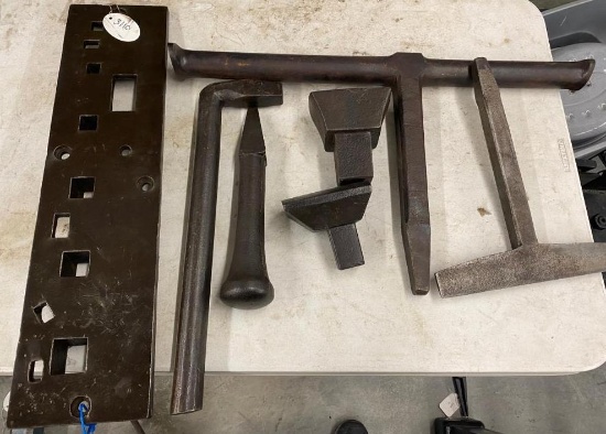 7 Piece Tinners stake Plate set inc. 30in plate and 6 Tinners Anvils