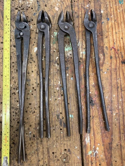 Lot of 4 Tongs All Champions