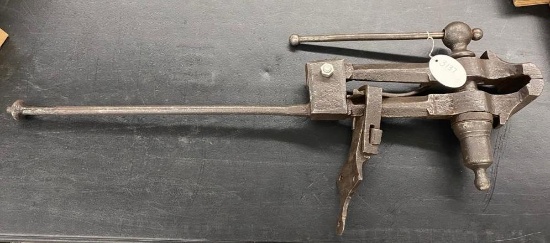 4 1/2in Post Vise
