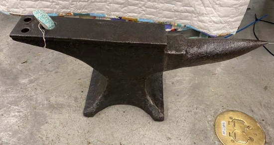 95lb Anvil Pitted farm Anvil