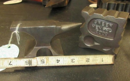 Minature Anvil and Green Mengel swage block