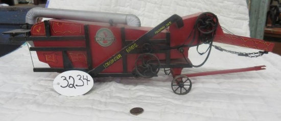 Model Thresher Lion lobsinger bros. made by Teeswater rare