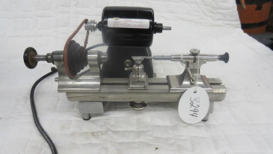 Jewelers miniature lathe with eletric motor