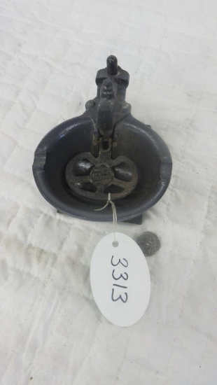 Salesman Sample Unico Animal water set up for ash tray