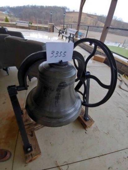 24 inch VanDuzen Tift, Cinn Oh Bronze Bell, Beautiful Ring, WOW