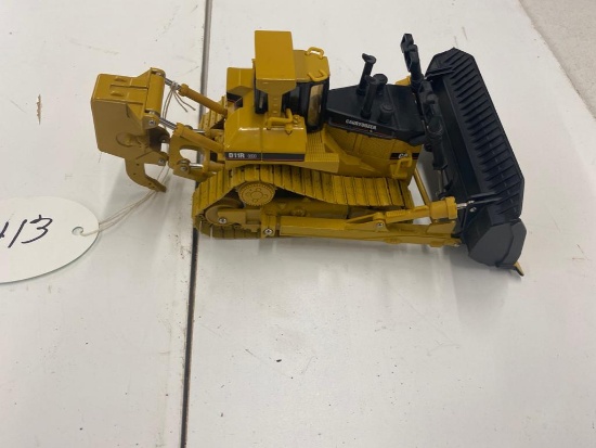 Norscot cat D11R CA Dozer, 1/50 scale, high detail wow