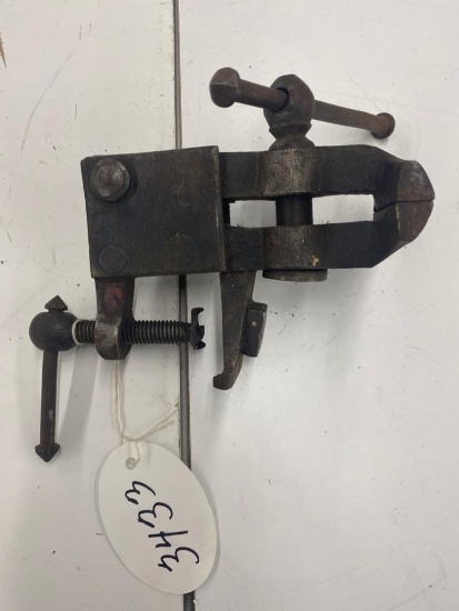 Good Early Minature Vise Rare