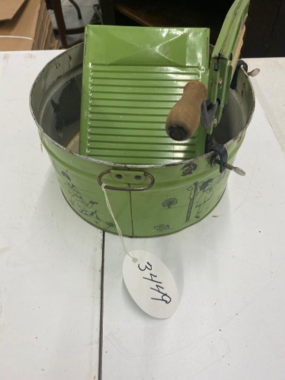 Childs Launderette #160 Washer wringer and was board