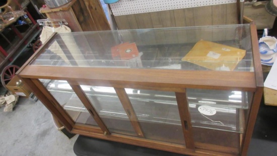 Walnut and glass showcase 39in x 21in x 13in great case to display minatures