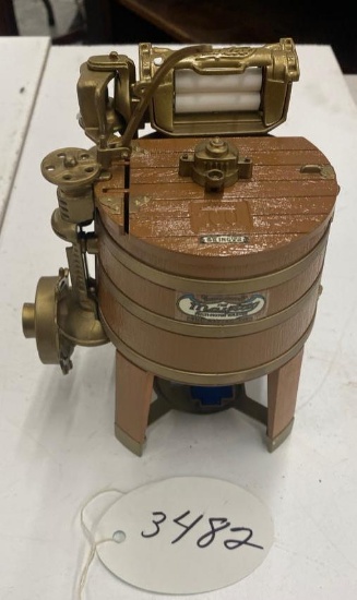 Model Maytag Washing Machine 1/16 scale by Ertl good detail