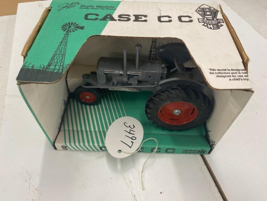 1/16 Scale case CC Tractor new in box