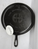 Griswold #9 609A Griddle with large block logo, rare