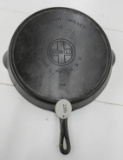 Griswold #14 718 Cast Iron Skillet Large Block logo with heat ring