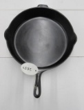 Griswold #12 712D Cast Iron Skillet with Small Block logo and heat ring