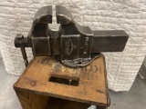 Colombian 4in Bench Vise
