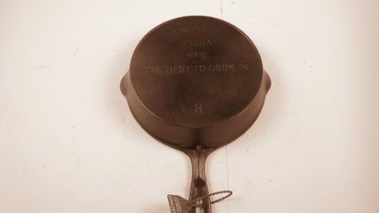 Favorite #8 Hammered Cast Iron Skillet