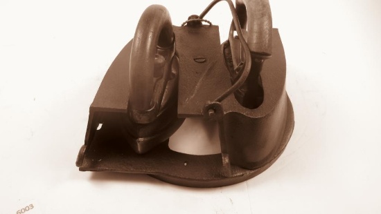 Rare Sad Iron Warmer Cracked with 2 Irons