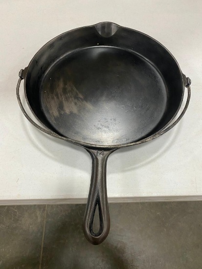 #14 Griswold Big Block Skillet with bail handle