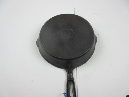 Wapak Indian Head #8 Repaired Handle Rough Skillet
