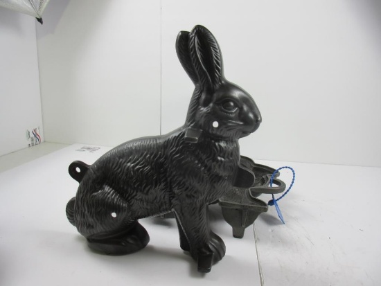 Griswold Rabbit Cake mold 893