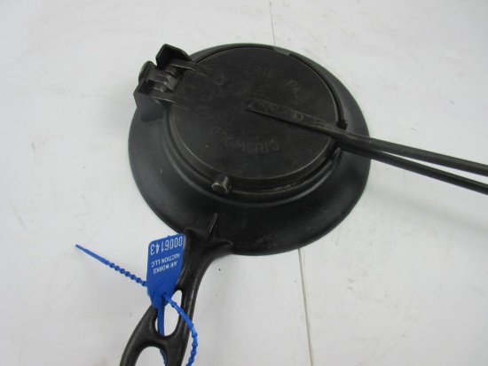 Early Griswold Waffle Iron