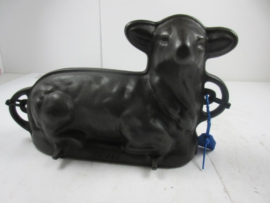Griswold Lamb mold 922