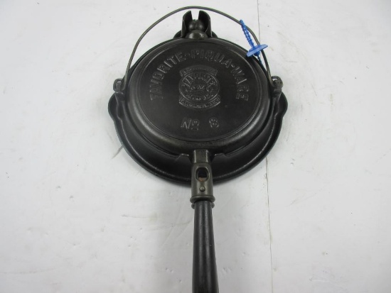 Favorite #8 Low Base Waffle Iron Wood Handle