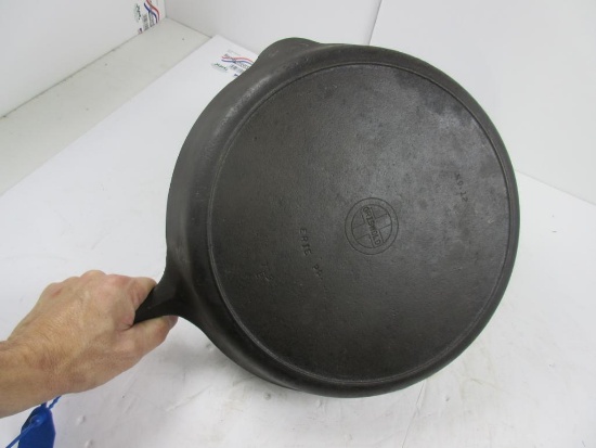 Griswold #12 719B Small block skillet