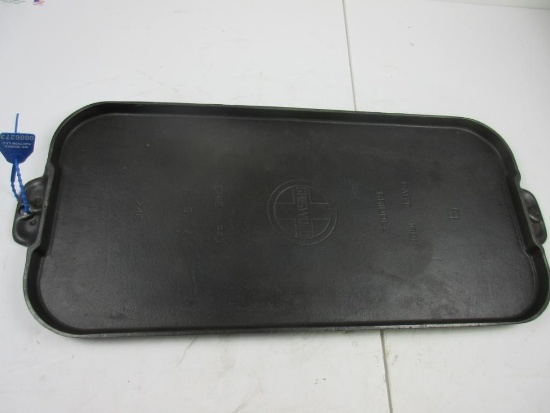 Griswold #9-746 large logo Griddle