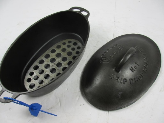 Wagner #1 Oval Roaster with trivet