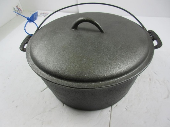 Wapak #10 Dutch Oven Pitted