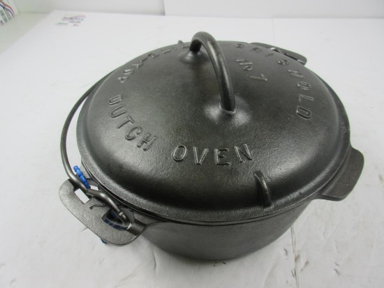 Griswold #7 LBL Dutch Oven with Trivet