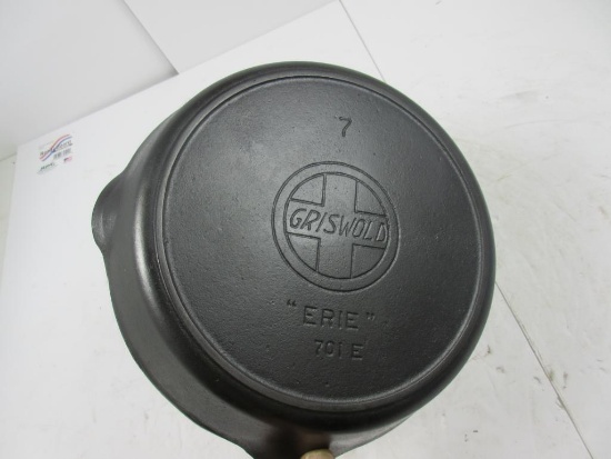Griswold #7 Slant Skillet Nice