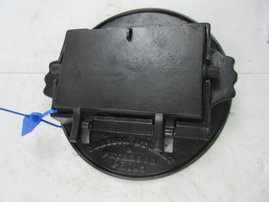Cresson-Stuart-Peterson Waffle Maker