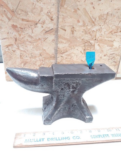 10lb Columbian Anvil used by Calvery Military
