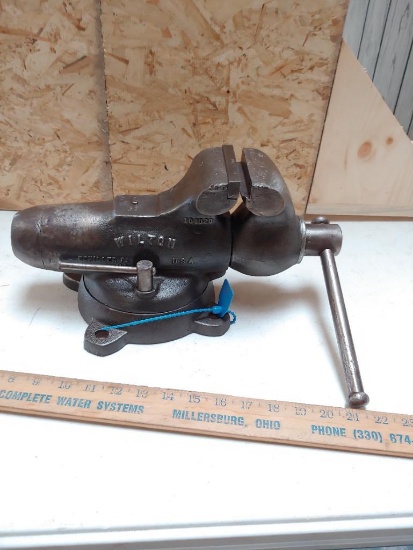 Wilton #101020 3 1/2" bench vise