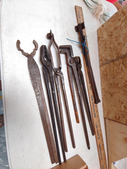 6 pair Blacksmith tongs capricorn, mustad etc.